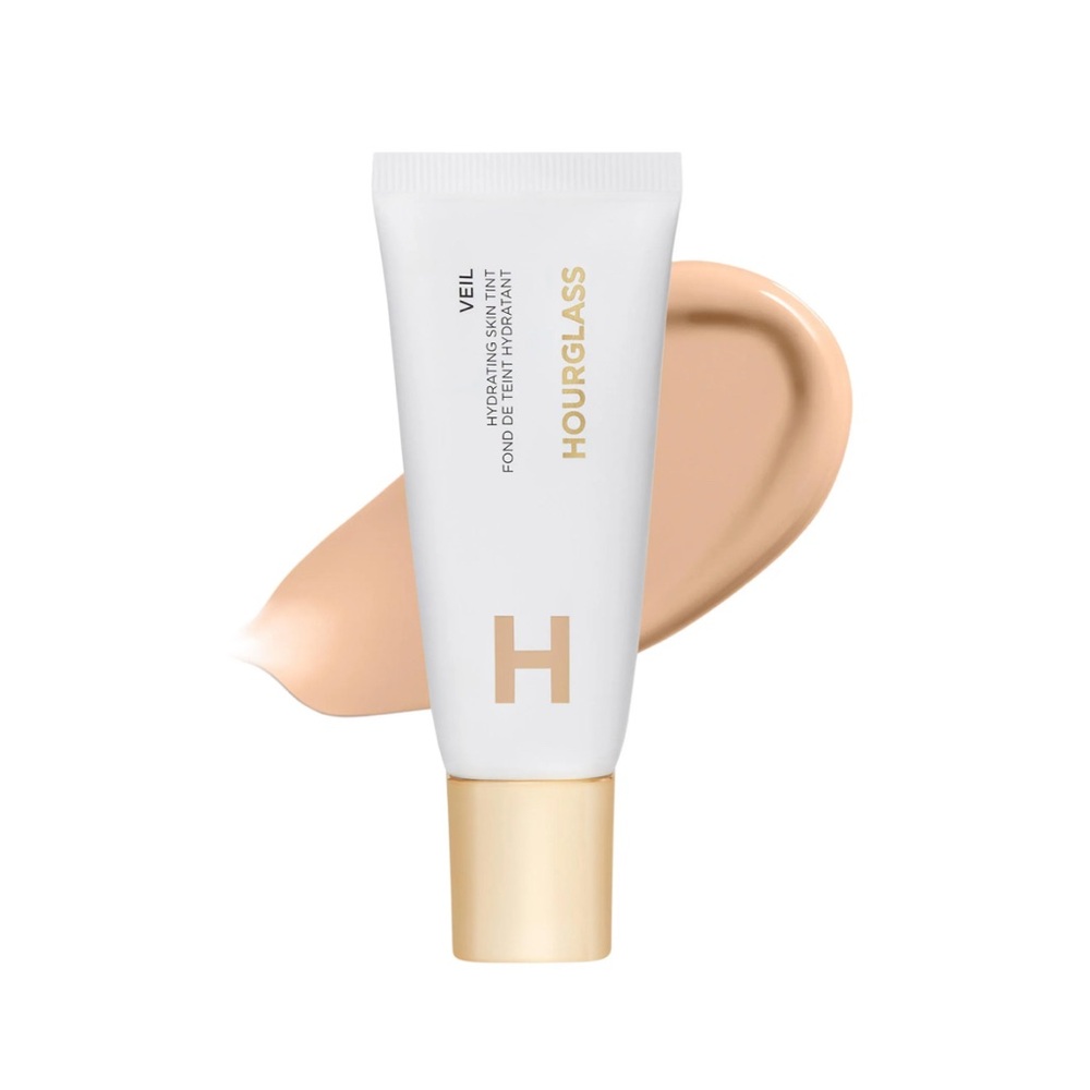 Hourglass Veil Hydrating Skin Tint Foundation-
3 with fair neutral undertones
